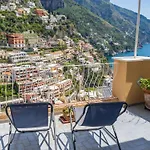 Gasthof De Vivo Realty - Casa Bijou 3*