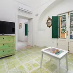 De Vivo Realty - Casa Bijou Gasthof 3*