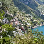 Gasthof De Vivo Realty - Casa Bijou Positano