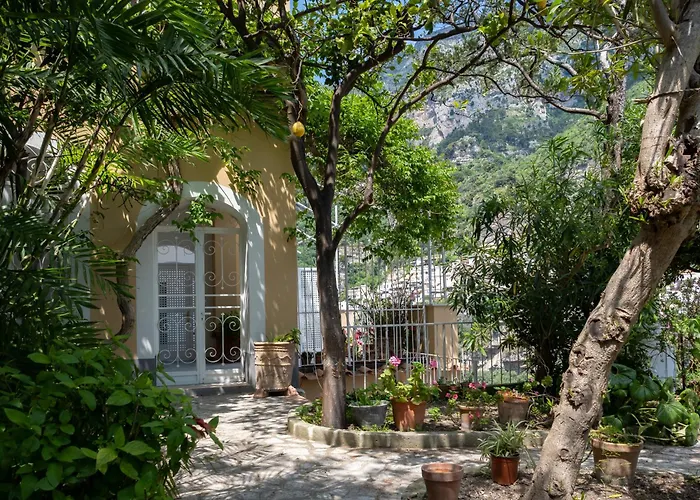 Casa Bijou - De Vivo Realty Гостевой дом