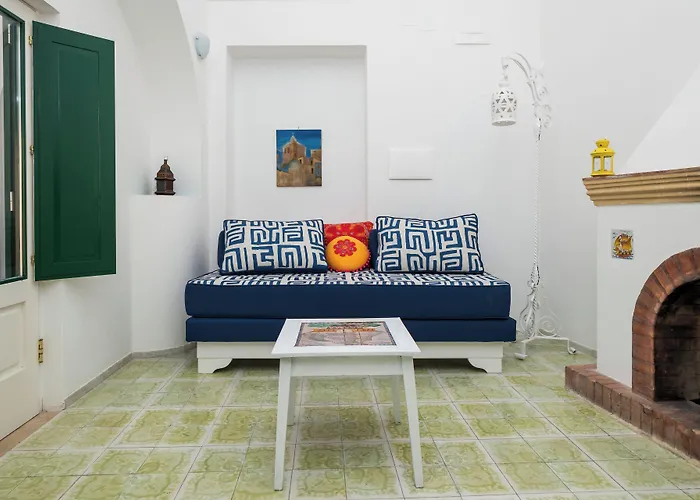 Гостевой дом Casa Bijou - De Vivo Realty