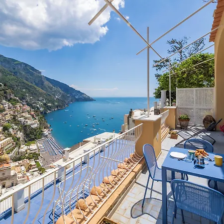 Affittacamere De Vivo Realty - Casa Bijou Positano