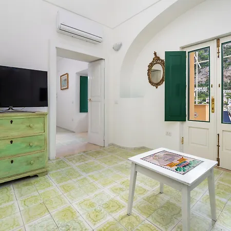 De Vivo Realty - Casa Bijou Affittacamere 3*