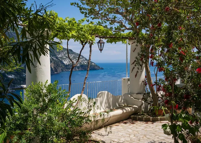 Pensión Casa Bijou - De Vivo Realty 4*